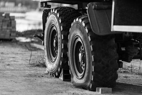 Reliable Tires and Bearings for Garden Equipment Efficiency
