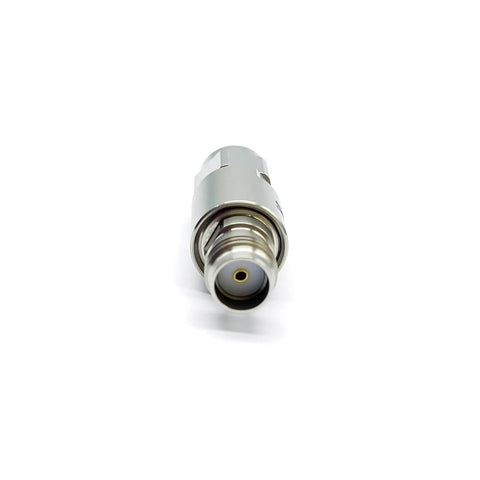 10dB SMA Attenuator Kit For In-Line RF Links, silver-plated connector, SMA male to SMA female, 50 Ohm, DC to 6GHz, VSWR 1.2, front view.