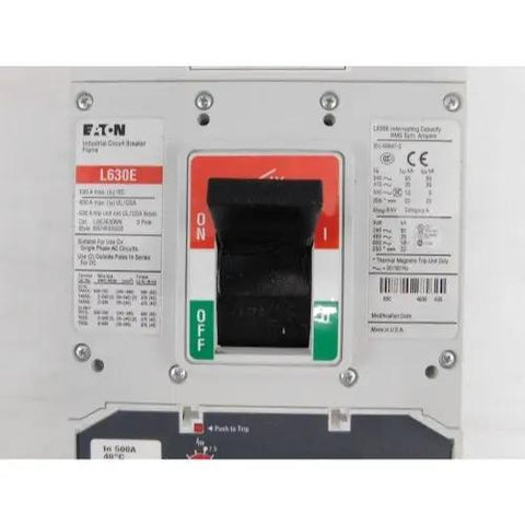 Rock Solid Thermal Magnetic Circuit Breaker Three Pole Five Hundred Amps Six Hundred VAC Two Hundred Fifty VDC Din Rail And Panel Mount Easy Install For Tight Spaces switch panel with ON/OFF indicator