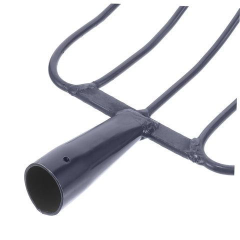 Five-point tines of manure fork hand tool for lawn and farm work with five point design for clearing manure and grass