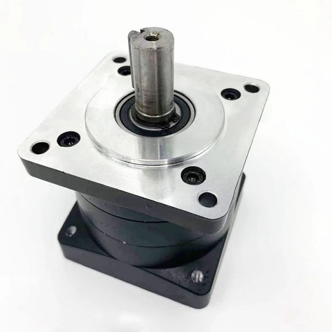 Planetary gearbox 3:1 for NEMA 34 stepper motor, 1/2 in input shaft, square mounting flange, front view