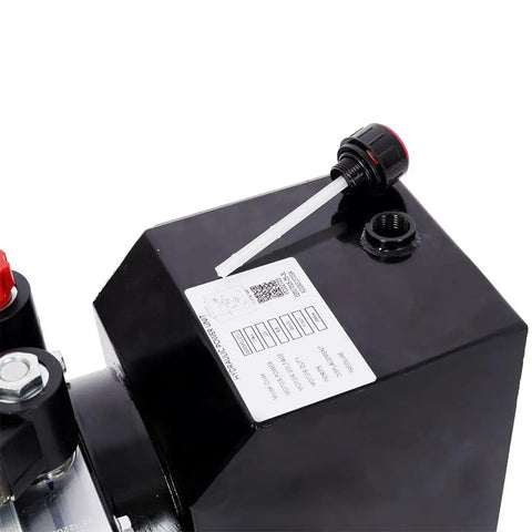 Top Tier Yaton 12V DC Double Acting Hydraulic Power Unit With 3 Quart Steel Reservoir And 3HP Pump detailed view of the reservoir cap.