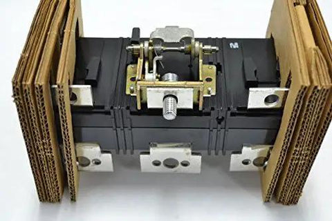 Heavy Hitter 600 Amp Circuit Breaker Trip Unit With 3 Pole Layout And 600 Volt Ac specs view showing internal mechanisms and terminals.