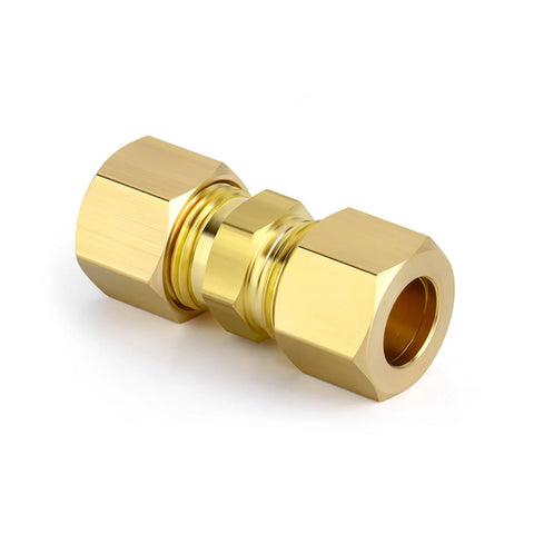 Brass compression tube coupler with hex ends for 5/8 in tube OD.