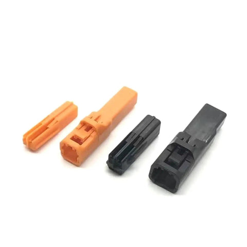 Durable 1.8 Mm Wire Harness Connectors 2 Pin And 3 Pin Quick Disconnect Terminals with orange and black connectors.