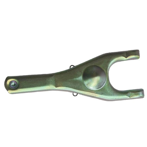 Solid Clutch Release Fork And Bearing Mounting Bracket Assembly For JAC S3 And S5 direct swap steel fork for smooth gear shifts.