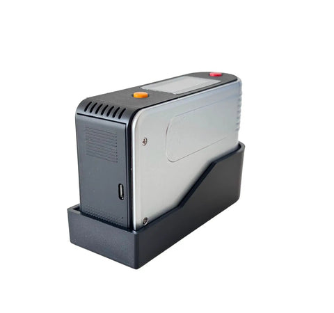Gloss Meter 0 To 200 GU Pro Grade Instrument With ISO2813 ASTM D523 GB9754-88 GB9966.5 Standards in charging dock