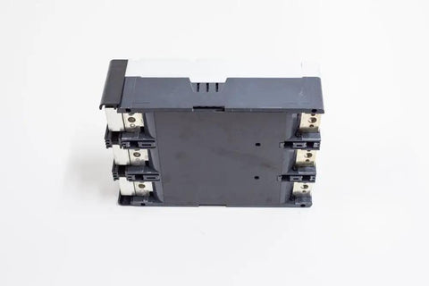 Heavy Duty 400 Amp 3 Pole Circuit Breaker 600 VAC Industrial Panel Replacement side view showing terminal connections.