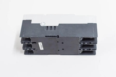 Heavy Duty HJD3150 Three Pole Thermal Magnetic Circuit Breaker 150 Amp 600 Volt top view showing molded case and terminals.