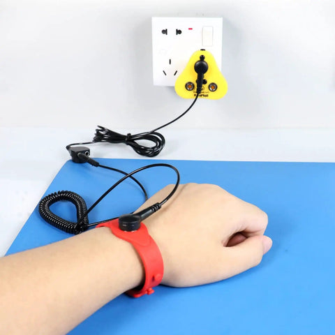 4 In 1 ESD Grounding Kit With Anti Static Wrist Strap ESD Plug Screw Stud And 10 Ft Grounding Cord With 2 Banana Jacks connected