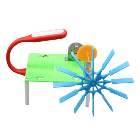 Hands-On Hydraulic Generator Toy For STEM Learning with hand crank and blue blades for energy conversion, 150x120x120mm