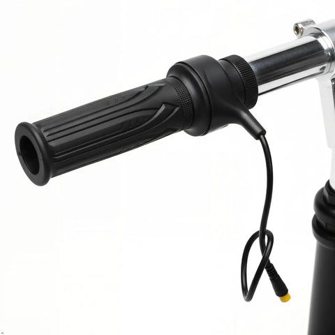 Full Twist Ebike Throttle Grip 12V To 72V With 3 Pin Waterproof Connector Fits 22.2mm Handlebar shown on silver handlebar
