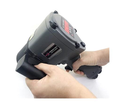 Heavy Duty One Inch Air Impact Wrench With Killer 1600 Nm Torque To Rip Through Stubborn M32 Bolts held in hand for garage jobs.