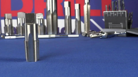 Three Piece NPT Pipe Tap Set For Plumbing One Inch One And A Quarter Inch And One And A Half Inch Carbon Steel Taps with tools