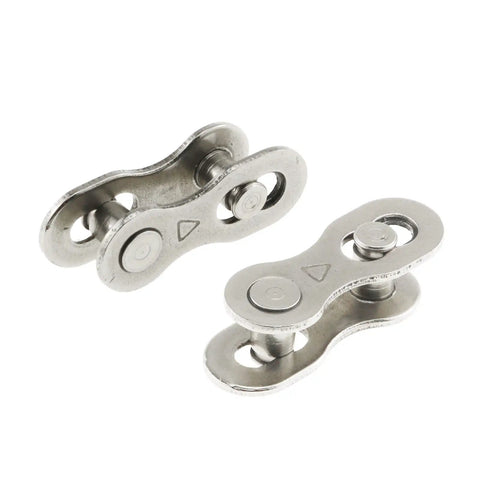 5 Pack Universal Bicycle Chain Master Link Connectors For 6 7 8 Speed Chains Quick Master Link Tool Beefy Heavy Duty Metal Repair Joint Silver Finish Durable Bike Chain Connector Set, showcasing two silver connectors on a white background.