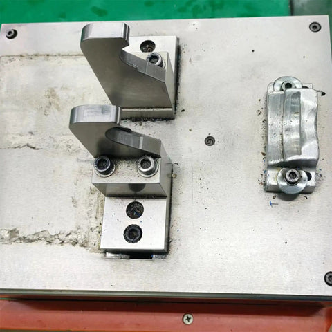 Rock Solid Double Direction Ok Clamp For Tabletop Machining Adjustable Side Fixture With Fixed Clamp Block To Stabilize Workpieces Heavy Duty Precision Jig For Milling Drilling Mold Making And Quick Setup on metal base