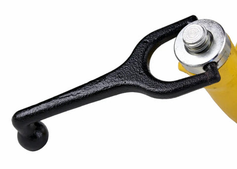 Close-up of handle and bolt on BC 510 6 Inch Bench Chain Pipe Vise For Mounting On Truck Bumper Or Workbench Handles One Quarter To Six Inch Pipe