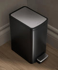 Black Stainless Small Trash Can With Foot Pedal And Quiet Close Lid 1.6 Gallon 6 Liter Fingerprint Resistant Stainless Steel Waste Bin