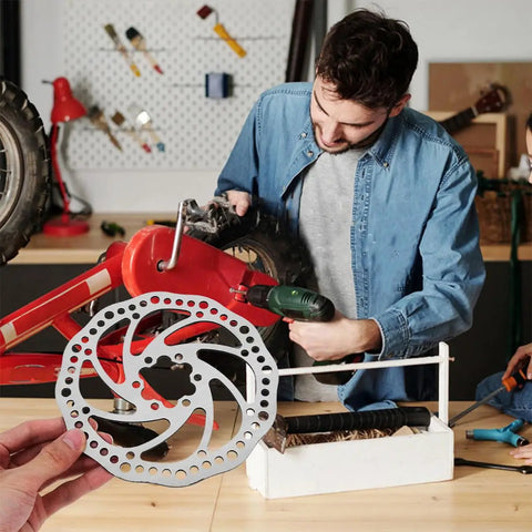 Heavy Duty Mountain Bike Disc Brake Kit With Front And Rear 160Mm Rotors Mechanical Caliper being installed during maintenance.