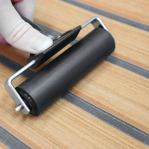 4 Inch Rubber Brayer Roller For Flooring Installations And Decking, Heavy Duty Glue Roller on wooden floor panel