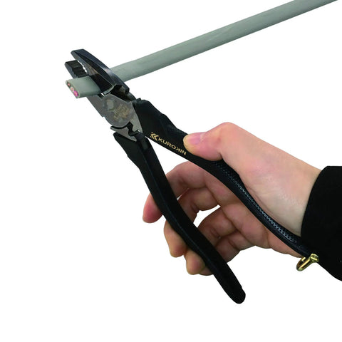 Hand using High Leverage Side Cutting Pliers 8 Inch Workhorse Wire Cutter For Steel Wire AWG 12 Copper Wire AWG 11 Black And Gold Finish