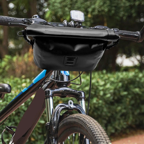 Expandable 7L Handlebar Bag For Cycling Gear IPX6 Waterproof 500D PVC Roll Top Storage With Detachable Access on a bike