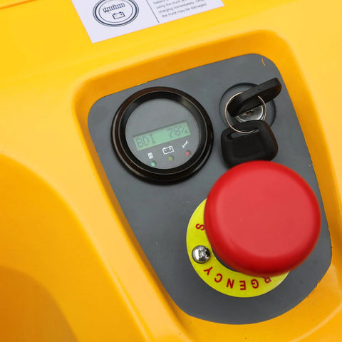 Control panel of Heavy Duty Electric Forklift Stackers With 3300 Pounds Lifting Capacity And 220 Inch Vertical Reach.