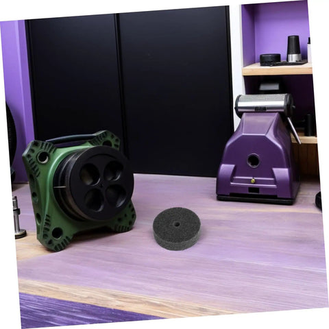 Heavy Duty Nylon Polishing Wheels Set With 10mm Hole near green tool for metal grinding and polishing stone or marble surfaces.