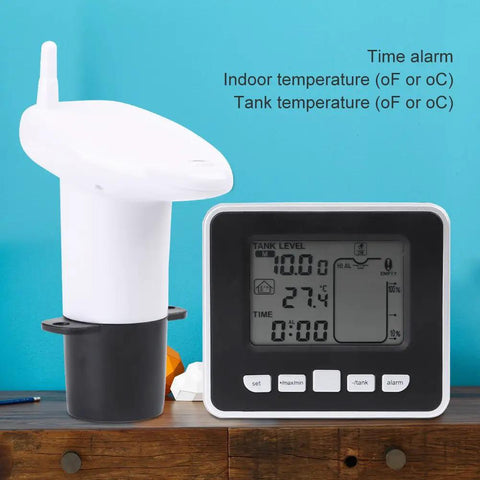 Ultrasonic Water Level Sensor Transmitter With LCD Temperature Display Real Time Liquid Level Monitor With Min/Max Recording High And Low Alarm Indoor Temperature Readout Suitable For Tanks Wells And Drums showing sensor and display unit