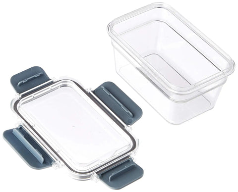 Tritan Plastic Food Storage Containers With Airtight Locking Lids That Seal Super Tight And Leak Proof For Easy Meal Prep And Storing Leftovers In A Handy 22 Piece Clear Set, showing clear container and lid.