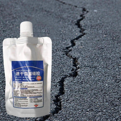 Heavy Duty Roof Sealant And Crack Patch For Asphalt Shingles And Metal Roofs Creates An Instant Watertight Barrier in a pouch.