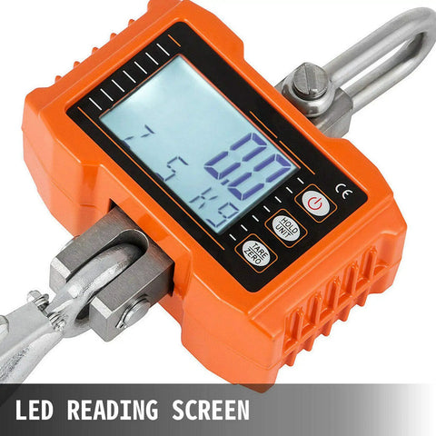 Heavy Duty Digital Crane Scale Built Different With Rock Solid Aluminum Housing And Precision Led Display For Up To Two Thousand Lbs Daily Jobsite Tasks close-up of LED display showing weight.