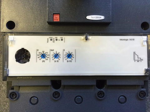 Bulletproof 3 Pole 250 Amp 600V Circuit Breaker For Industrial Electrical Panels LJA36250U33X new surplus showing front panel controls.