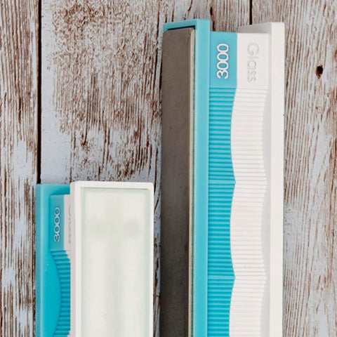 Diamond Stones Pack For Knife Sharpeners With Glass Platens 3000 Grit, showing two sharpening stones on wood surface.