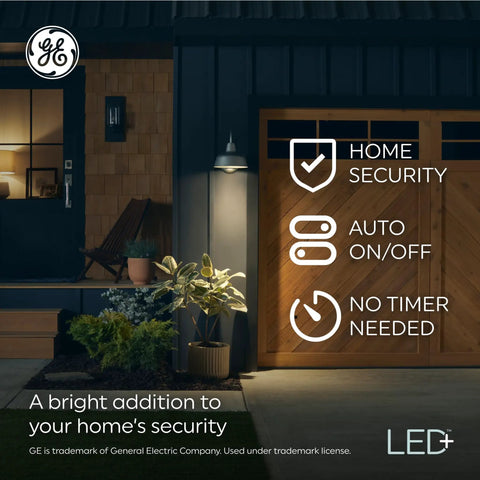 Smart Dusk To Dawn Outdoor LED Bulbs With Auto On Off For Porch Or Yard Daylight Color E12 Candelabra Base Weatherproof Security