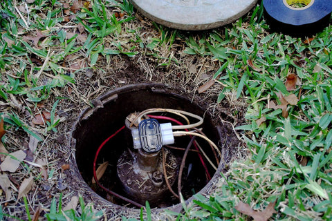 Moisture Guard Weatherproof Connector for 16 to 14 AWG wires with mineral oil seal used in open irrigation system.